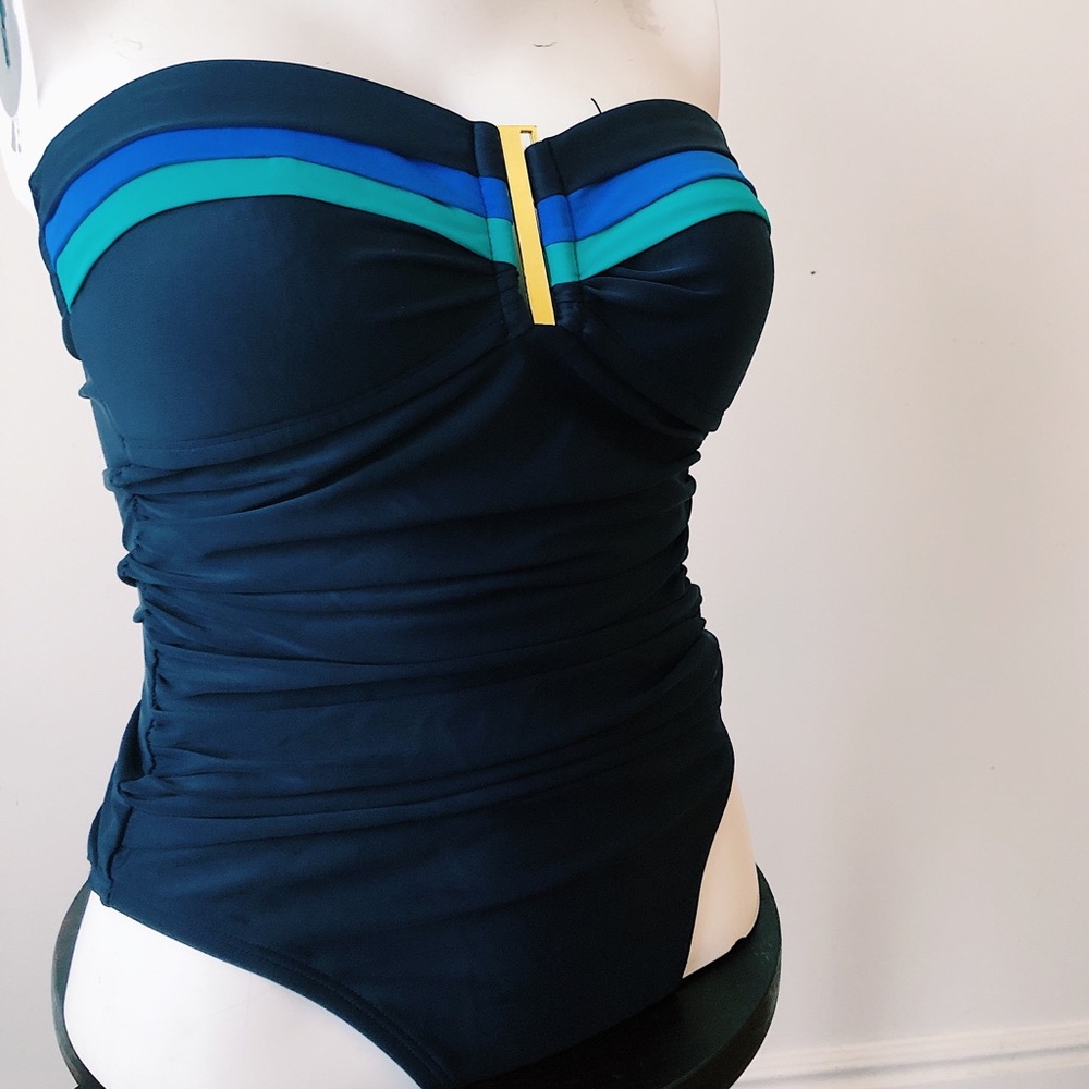 Retro Strapless Swimsuit Size 8 - Picture 2 of 6